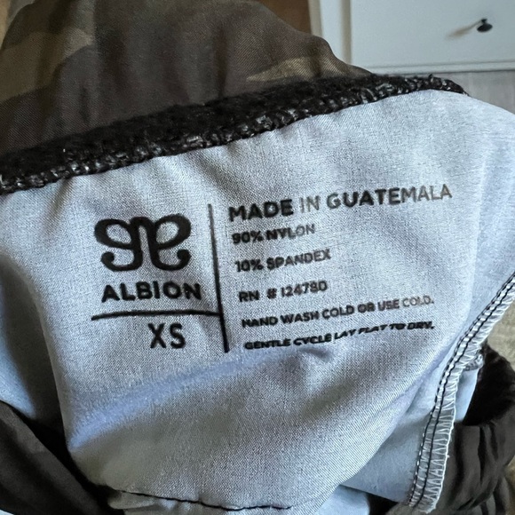 NWOT Albion jetsetter joggers - Picture 5 of 5